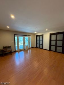 109 North Shore Point #B