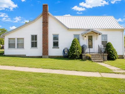 Property at 401 S Grant St, Desloge, MO