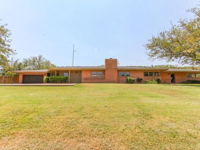 907 Mountain Park Dr