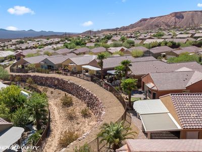 591 Bridle Path Cir
