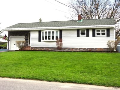 8 Lansing Pl