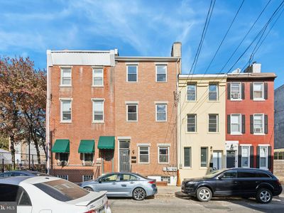 1009 Mount Vernon St