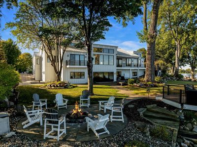 5206 Frost Point Cir SE