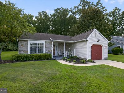 60 Lakebridge Dr
