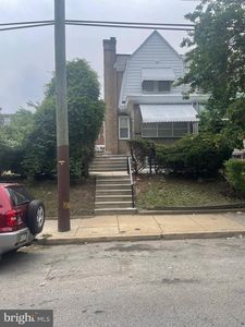 5730 Kemble Ave