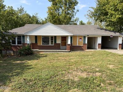 Property at 111 Kaywood Ave, Mt Carmel, TN