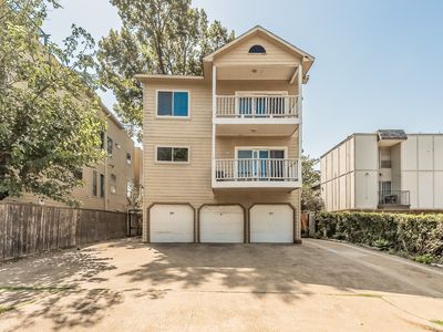 2728 Reagan St APT 101