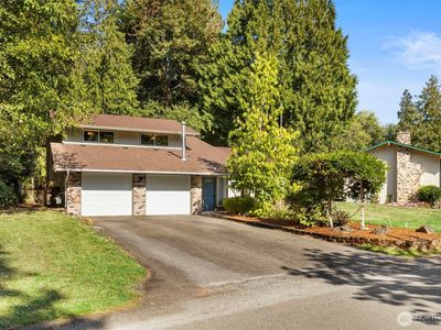 3496 NE Quinault Drive