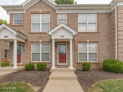 Property at 6019 Wooded Creek Dr, Louisville, KY