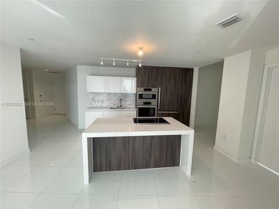 851 NE 1st Ave Unit 3103