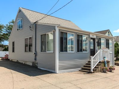 212 Ocean Boulevard