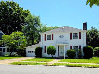 44 Betsey Williams Dr