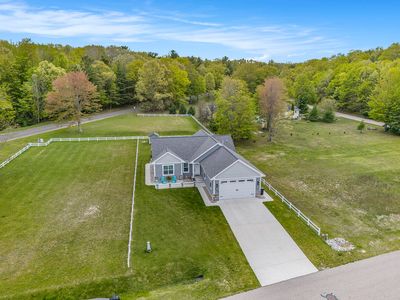 5407 W Sioux Rd