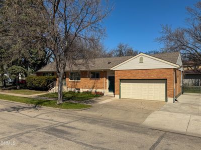 1504 Laforest Ave