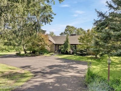 179 School Road E