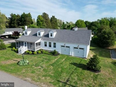 88 Circle Dr