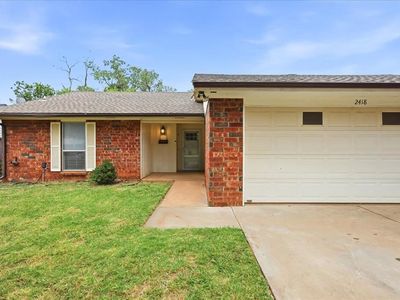 2418 N Park Dr