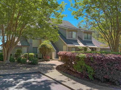 215 Baslow Ct. #1-C