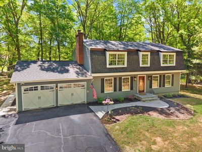5876 Anthony Dr