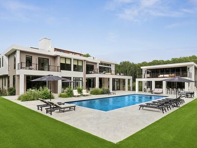 293 Old Sag Harbor Rd
