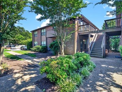 149 Windsor Castle Dr APT E