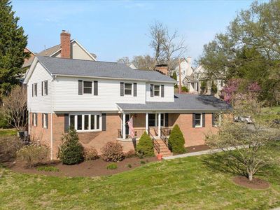 1300 Caroline St