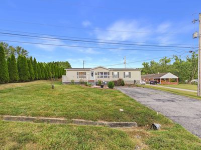 90 Jones St SE