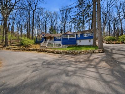 399 Springbrook Trl