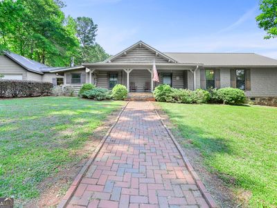 120 Jandale Dr