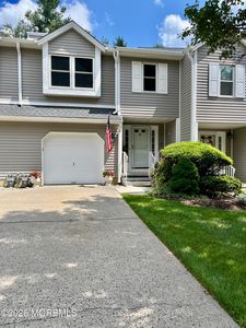 6 Eastborne Drive #1006