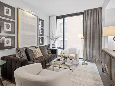 55 Lagrange St #905