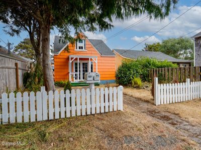 Property at 821-831 S Columbia St, Seaside, OR