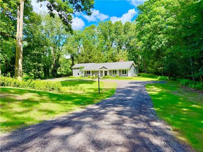 157 Crescent Hill Rd