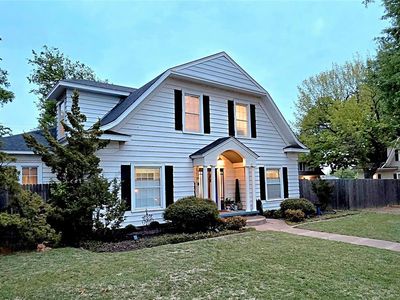Property at 1016 W Kansas Ave, Chickasha, OK