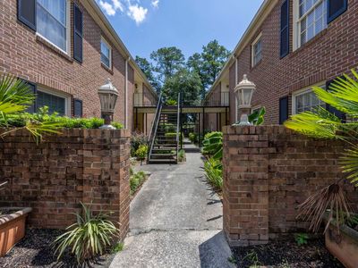 5516 Lakeshore Dr APT 412