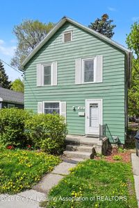 412 S Fairview Ave