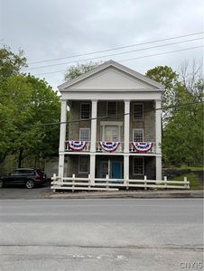 9523 Main St