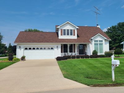 256 Cambridge Ct