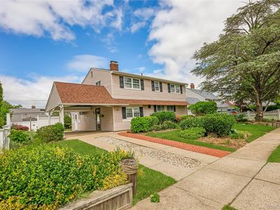 20 Flagstone Lane