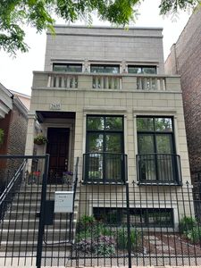 2635 W Iowa St