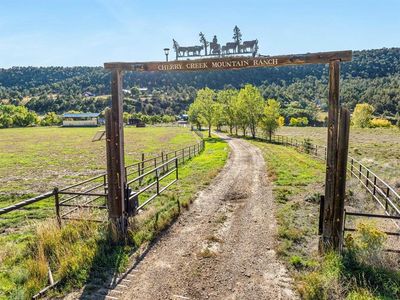 7061 County Road 105