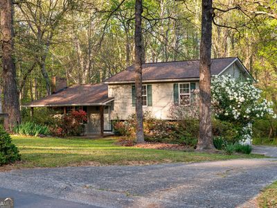 516 Teague Dr NW