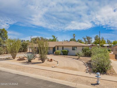 1012 S Carnegie Dr
