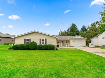 221 S Cummings Ln