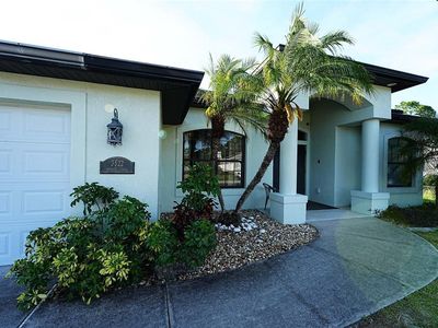 3522 N Renault Cir