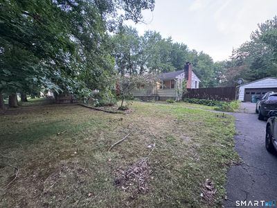 712 Woodin Street
