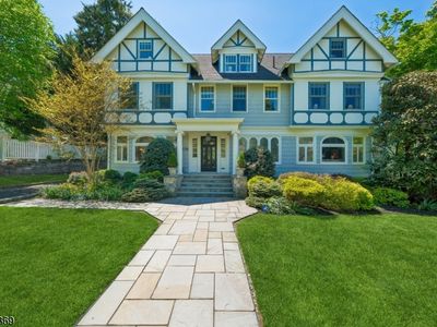 138 Irving Ave