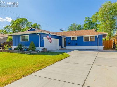 1422 Rushmore Dr