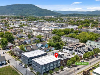 550 E Main St Unit 102