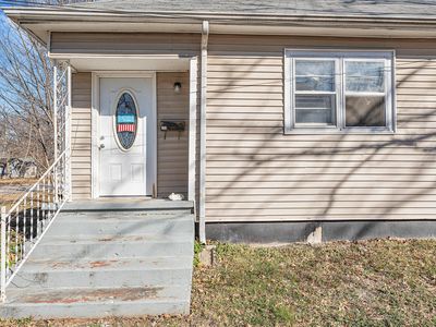 1126 N Rogers Avenue